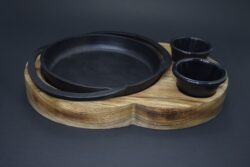 Cast Iron Curry Pan With Wood Base