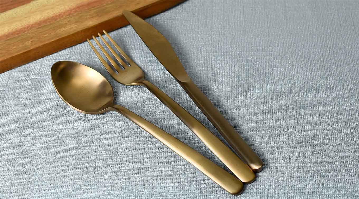 You are currently viewing The Best Cutlery to enhance your dining experience, easily available in Dubai 
