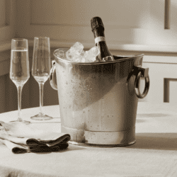 Custom Hotel Amenities Middle East: Elevating Guest Experience Through Personalization