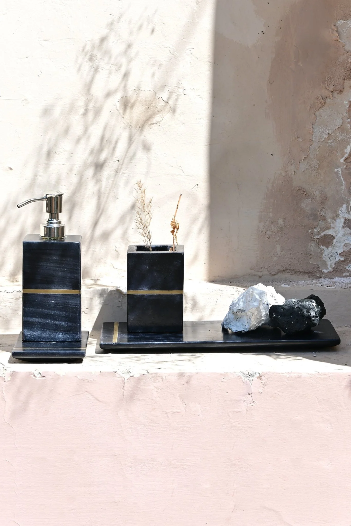 You are currently viewing Investing in Durability: The Long-Term Benefits of Resin Bathroom Accessories